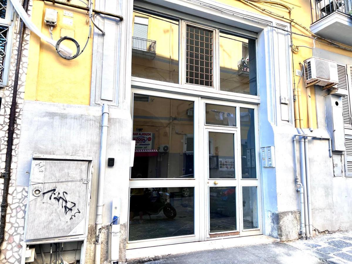 Casa Vacanza Da Zia Susetta Napoli Bagian luar foto