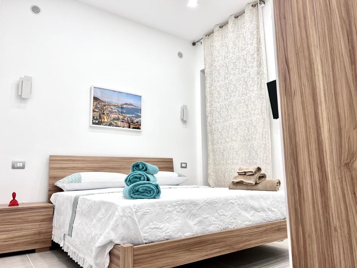Casa Vacanza Da Zia Susetta Napoli Bagian luar foto